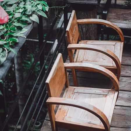 Goodmorning By Tamarind Hostel Phra Nakhon Si Ayutthaya Exterior foto