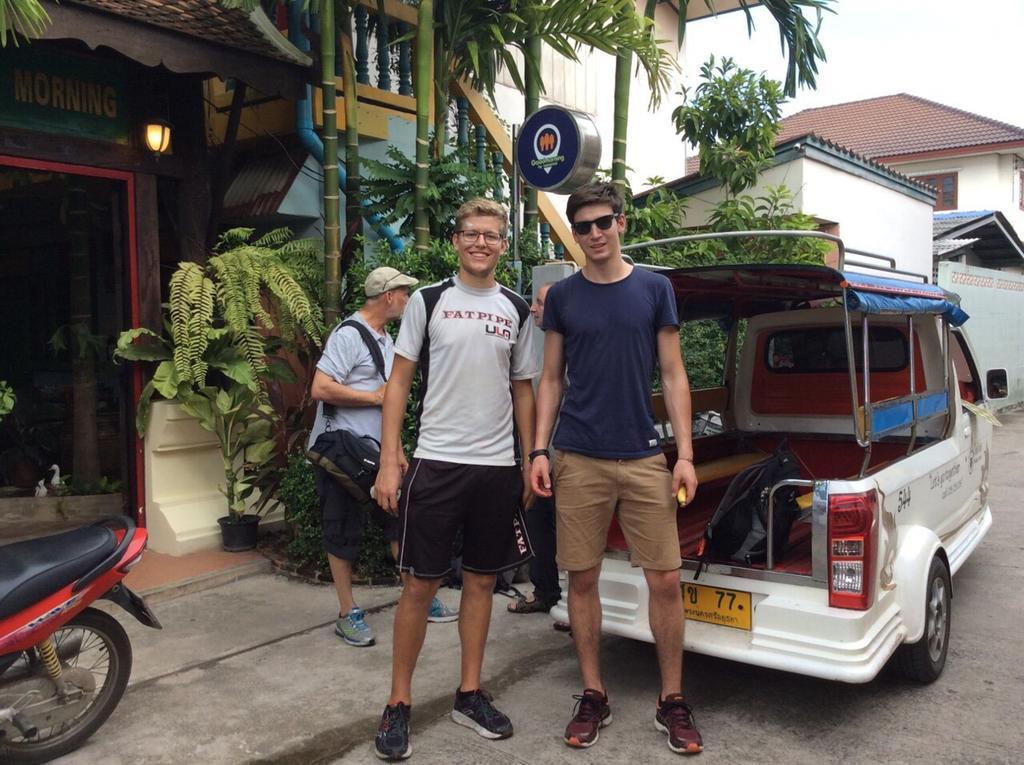 Goodmorning By Tamarind Hostel Phra Nakhon Si Ayutthaya Exterior foto
